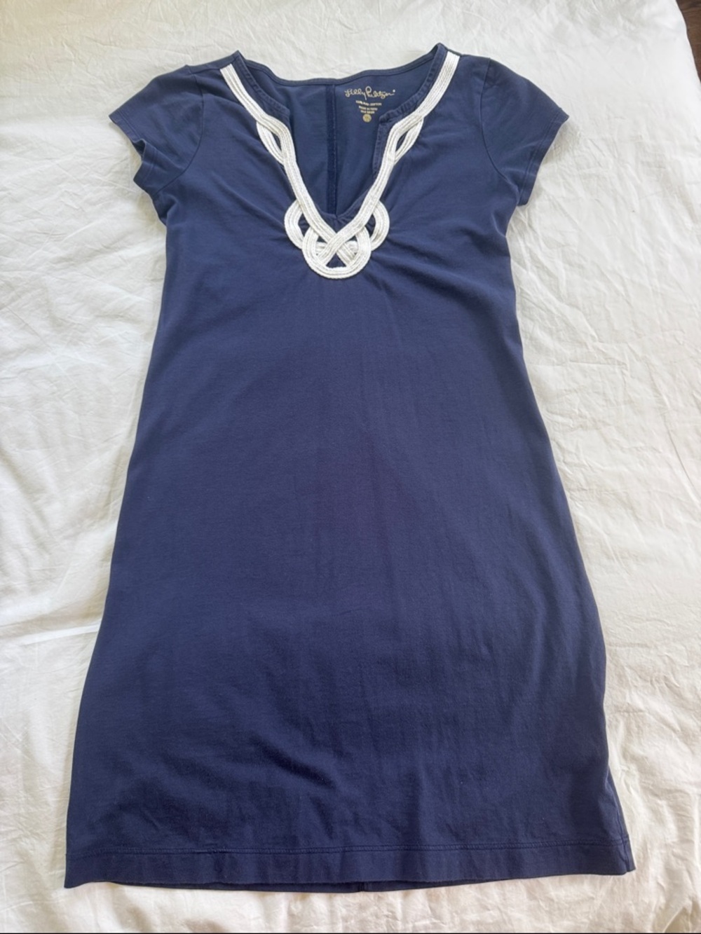 Lilly Pulitzer Navy Dresswith White Braided V-Neck - size XS